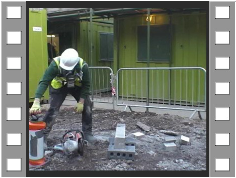 Cutting kerbstone with controls